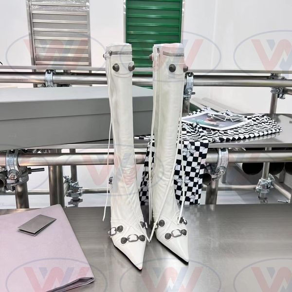 2023 new metal nail motorcycle boots rivet boot prong side zipper the year's most beautiful pop style all 4 color release trend fashion, Black
2023 new metal nail motorcycle boots rivet boot prong side zipper the year's most beautiful pop style all 4 color release trend fashion, Black