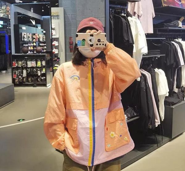 pink outdoor women's jackets rainbow embroidery hooded zip up designer jacket windbreaker coat, Black;brown
pink outdoor women's jackets rainbow embroidery hooded zip up designer jacket windbreaker coat, Black;brown