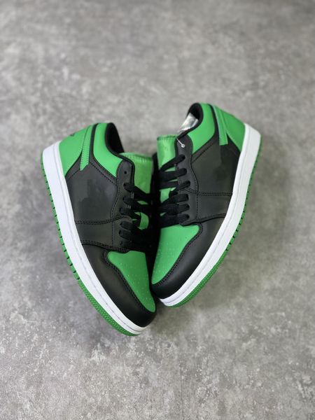 spring 2023 motorcycle boots jumpman 1 low basketball shoes lucky green black white 553558-065 real leather designer outdoor sneakers
spring 2023 motorcycle boots jumpman 1 low basketball shoes lucky green black white 553558-065 real leather designer outdoor sneakers