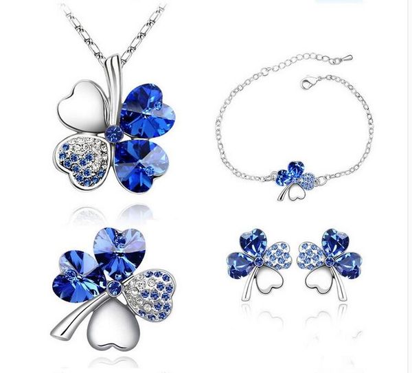 cross game style pendant necklace ear studs bracelet 3pcs sets inlaid rhinestone crystal twinkle decorate adjeustable length american style, Silver
cross game style pendant necklace ear studs bracelet 3pcs sets inlaid rhinestone crystal twinkle decorate adjeustable length american style, Silver