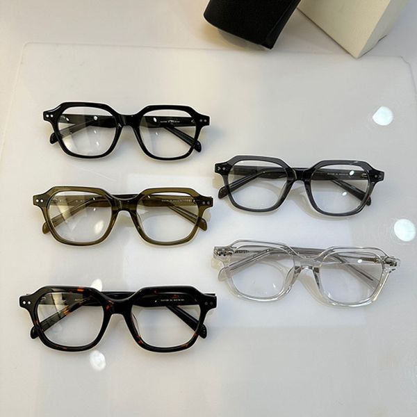 New square board frame reading optical eyewear Fashion womens CL41336 protective glasses with metal logo on the legs leisure sports outdoor original box men
New square board frame reading optical eyewear Fashion womens CL41336 protective glasses with metal logo on the legs leisure sports outdoor original box men