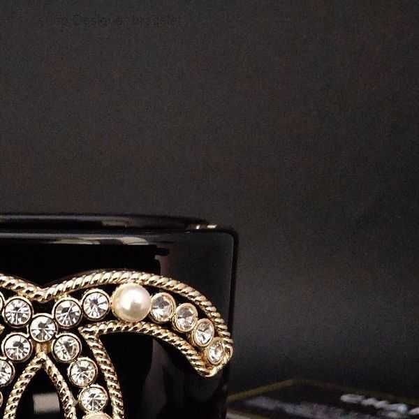 bangle designer bangle ch for woman womens wrist suitable 16 17 18 cm bangles bracelet luxury brand official replica premium gif9968364 1 t0, Black
bangle designer bangle ch for woman womens wrist suitable 16 17 18 cm bangles bracelet luxury brand official replica premium gif9968364 1 t0, Black
