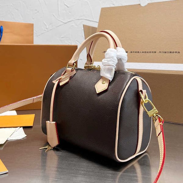 designer tote speedy bandouliere 25 shoulder bag designer handbags leather crossbody bags women m21317 m59273 m20919 m46136 m20852 m58947 m4
designer tote speedy bandouliere 25 shoulder bag designer handbags leather crossbody bags women m21317 m59273 m20919 m46136 m20852 m58947 m4