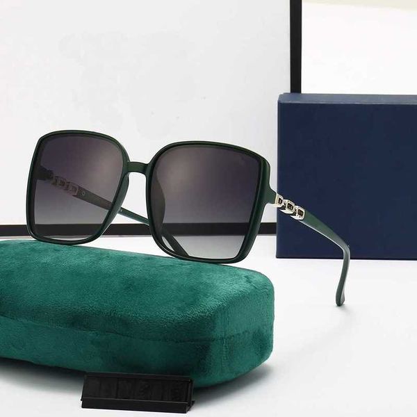 luxury sunglasses for men and women designer fashion large frame polarized ladies trend out of the street suv protection sunglasses, White;black
luxury sunglasses for men and women designer fashion large frame polarized ladies trend out of the street suv protection sunglasses, White;black