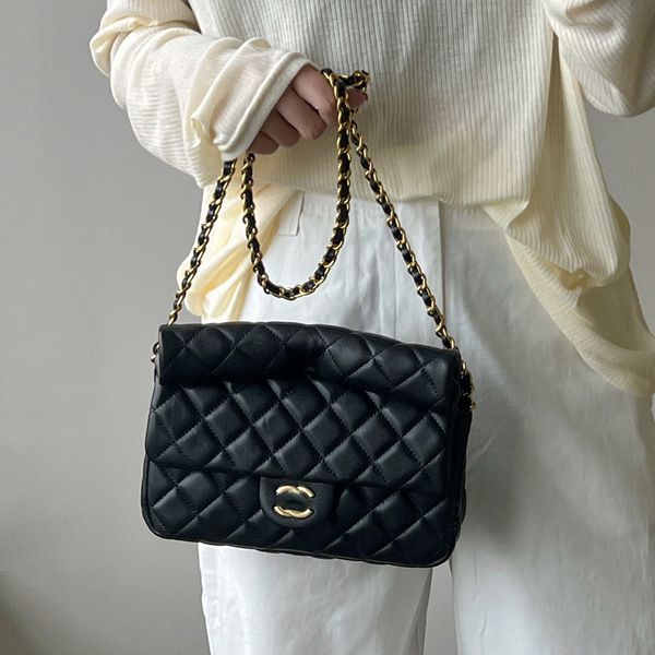 womens lambskin clutch shoulder bags black white purse classic mini flap quilted purse gold metal hardware matelasse chain shoulder handbags
womens lambskin clutch shoulder bags black white purse classic mini flap quilted purse gold metal hardware matelasse chain shoulder handbags