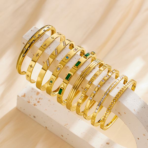 ins wind light luxury bangles zircon gold titanium steel bracelet designer retro fashion all-match diamond-encrusted women's bracelet, Black
ins wind light luxury bangles zircon gold titanium steel bracelet designer retro fashion all-match diamond-encrusted women's bracelet, Black