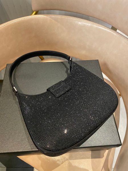 popular underarm bag for women 2023 new fashion korean edition fashion network red bright diamond chain one shoulder crossbody bag
popular underarm bag for women 2023 new fashion korean edition fashion network red bright diamond chain one shoulder crossbody bag