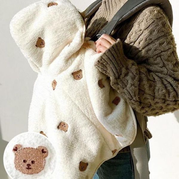 waistcoat 2023 winter baby coats hoodied capes bear embroided outfits for born infants clothing 230407, Camo
waistcoat 2023 winter baby coats hoodied capes bear embroided outfits for born infants clothing 230407, Camo