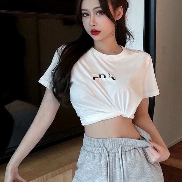 2023 designers t-shirts women tees chest letter fashion round neck short sleeve t-shirt white green fringe clothing ladies tees streetwear
2023 designers t-shirts women tees chest letter fashion round neck short sleeve t-shirt white green fringe clothing ladies tees streetwear
