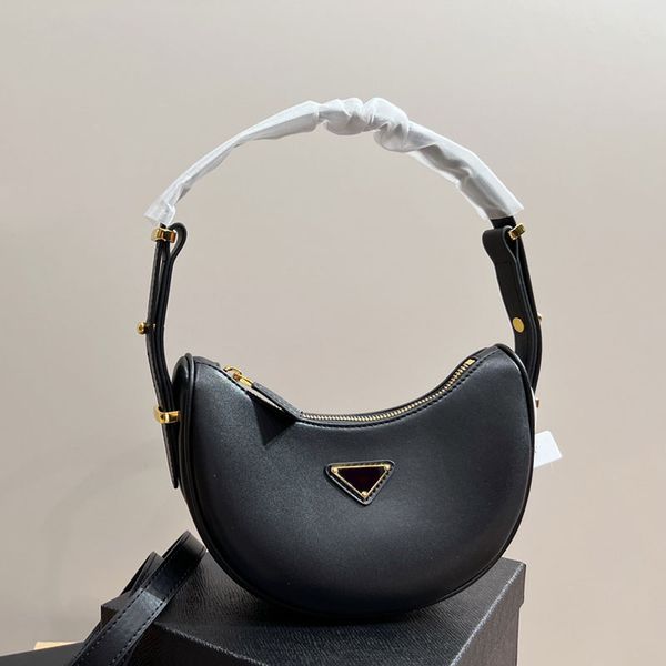 hobo underarm shoulder bag half moon bags genuine leather cross body shopping women handbags triangle metal pouch handbag purse fashion lett
hobo underarm shoulder bag half moon bags genuine leather cross body shopping women handbags triangle metal pouch handbag purse fashion lett
