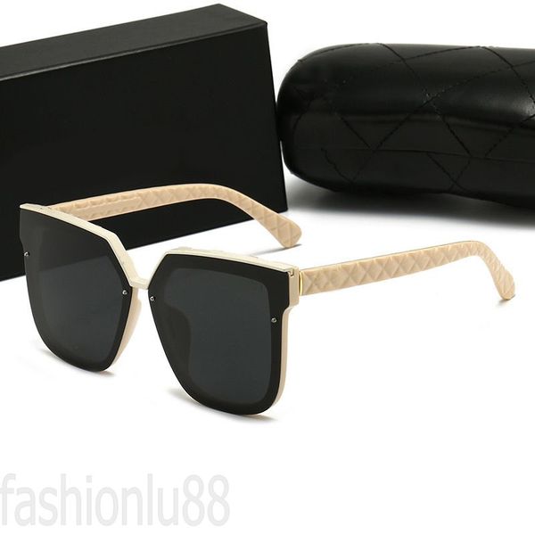 portable ladies glasses designer mens polarized sunglasses trendy solid color frame gafas de sol holiday outdoor aaaaa sunglasses handsome c, White;black
portable ladies glasses designer mens polarized sunglasses trendy solid color frame gafas de sol holiday outdoor aaaaa sunglasses handsome c, White;black