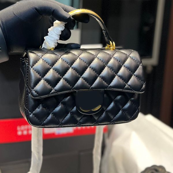 flap cf bag chain totes luxury designer brand bags crossbody fashion shoulder handbags women letter purse phone wallet metallic plain
flap cf bag chain totes luxury designer brand bags crossbody fashion shoulder handbags women letter purse phone wallet metallic plain