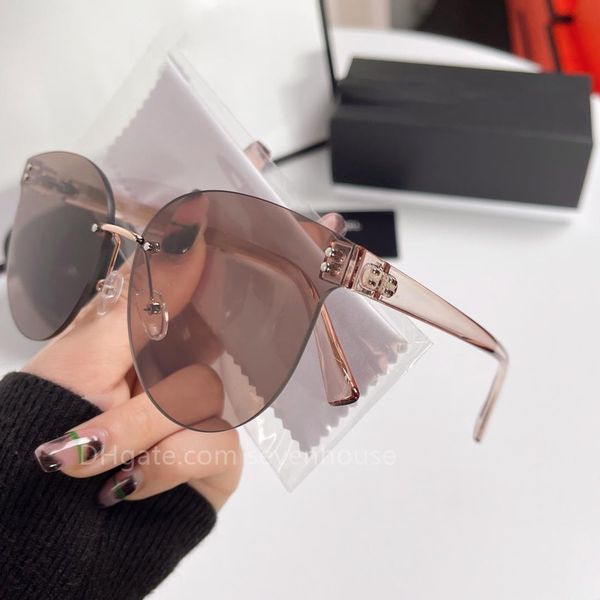2023 pair eyewear new sunglasses nylon lens leisure glasses high-end atmospheric texture super 5 colors to choose from, White;black
2023 pair eyewear new sunglasses nylon lens leisure glasses high-end atmospheric texture super 5 colors to choose from, White;black