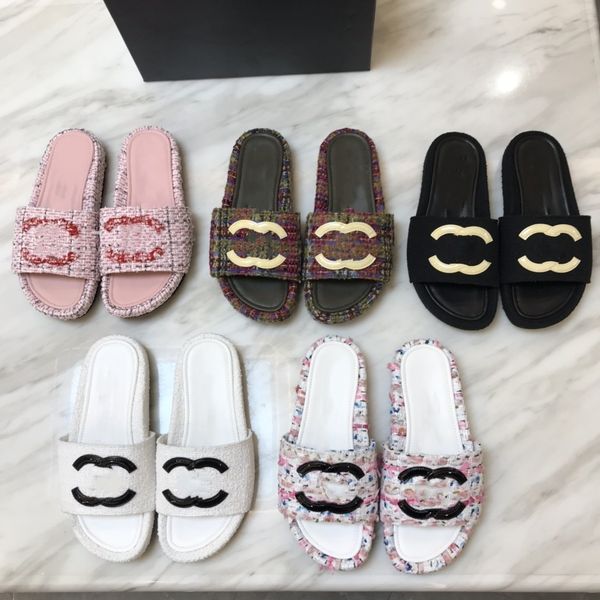 2023 designer c slippers fashion women tweed sandals letter flats slip on beach mule embroidery slides lady girls macaron platform wedges be, Black
2023 designer c slippers fashion women tweed sandals letter flats slip on beach mule embroidery slides lady girls macaron platform wedges be, Black