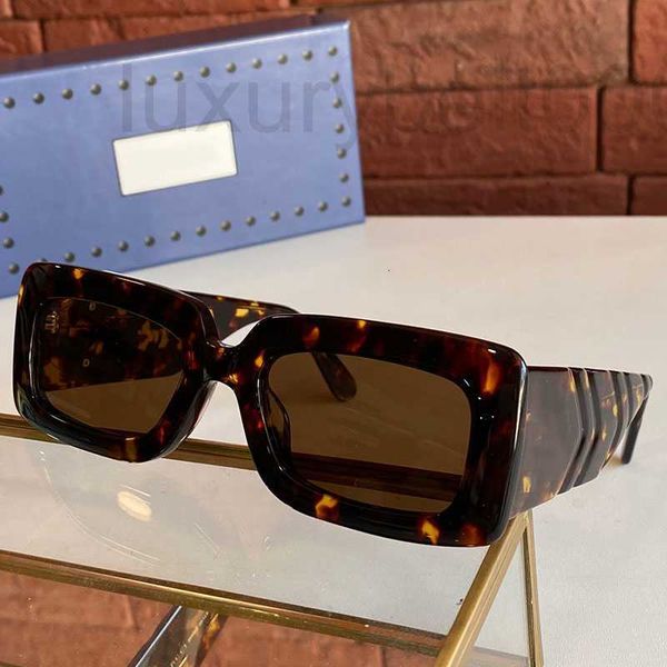 sunglasses designer womens thick sheet female women square plate fre oval lenses fishbone mirror leg design sun glasses 0811 vm0y, White;black
sunglasses designer womens thick sheet female women square plate fre oval lenses fishbone mirror leg design sun glasses 0811 vm0y, White;black
