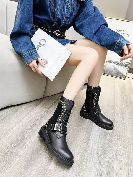 2023 designer martin boots high heels ankle boot real shoes fashion winter fall martins cowboy leather quilted lace-up winter shoe rubber lu, Black
2023 designer martin boots high heels ankle boot real shoes fashion winter fall martins cowboy leather quilted lace-up winter shoe rubber lu, Black