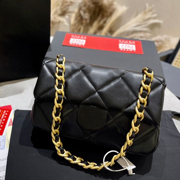 designer bag square fat mini cf handbag diamond lattice women purse letter embroidery gold chain
designer bag square fat mini cf handbag diamond lattice women purse letter embroidery gold chain