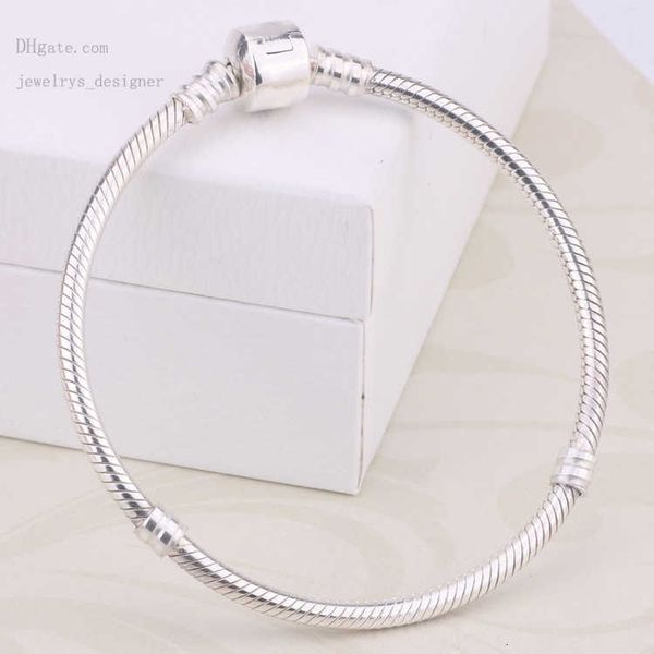designer bracelets factory wholesale 925 sterling silver bracelets 3mm snake chain fit pandora charms bead bangle bracelet jewelry making gi, Golden;silver
designer bracelets factory wholesale 925 sterling silver bracelets 3mm snake chain fit pandora charms bead bangle bracelet jewelry making gi, Golden;silver