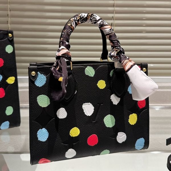 fashion designer tote bag colorful speckler graffiti handbag women's leather bag 2023 new litchi pattern one shoulder crossbody mother
fashion designer tote bag colorful speckler graffiti handbag women's leather bag 2023 new litchi pattern one shoulder crossbody mother