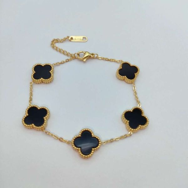Classic designer jewelry Four-leaf Clover Bracelet jewelrys High version Double sided Five Flower Four Leaf Grass 18k Bracelets Titanium Steel Handpiece Van Clee
Classic designer jewelry Four-leaf Clover Bracelet jewelrys High version Double sided Five Flower Four Leaf Grass 18k Bracelets Titanium Steel Handpiece Van Clee