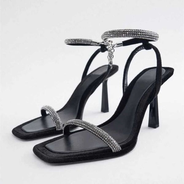 2023 new sandals high heels dance shoes women black heeled party stiletto shoe luxury rhinestone wedding pumps fashion versatile 230406
2023 new sandals high heels dance shoes women black heeled party stiletto shoe luxury rhinestone wedding pumps fashion versatile 230406
