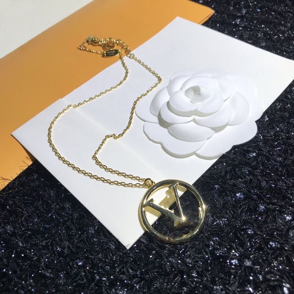fashion women luxury designer necklace choker pendant chain 18k gold plated stainless steel letter necklaces wedding jewelry accessories, Silver
fashion women luxury designer necklace choker pendant chain 18k gold plated stainless steel letter necklaces wedding jewelry accessories, Silver