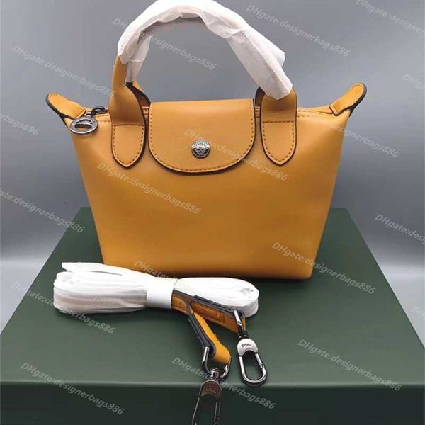 designer wallet handbag luxury genuien leather single shoulder for cowhide messenger bag ladies small handbags bags designer women luxury ca
designer wallet handbag luxury genuien leather single shoulder for cowhide messenger bag ladies small handbags bags designer women luxury ca