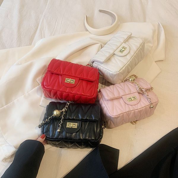 lady style diamond handbags fashion big girls metals buckle chain crossbody bag kids pu leather one shoulder bag z1366, Black
lady style diamond handbags fashion big girls metals buckle chain crossbody bag kids pu leather one shoulder bag z1366, Black