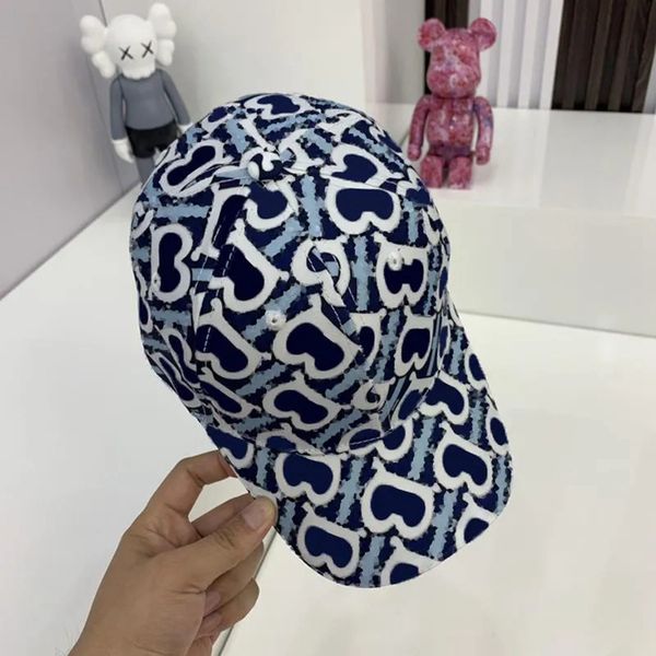baseball cap luxury designer hats ball cap full of letters casquette duck tongue cap fashion casual collision color sports golf travel runni, Blue;gray
baseball cap luxury designer hats ball cap full of letters casquette duck tongue cap fashion casual collision color sports golf travel runni, Blue;gray