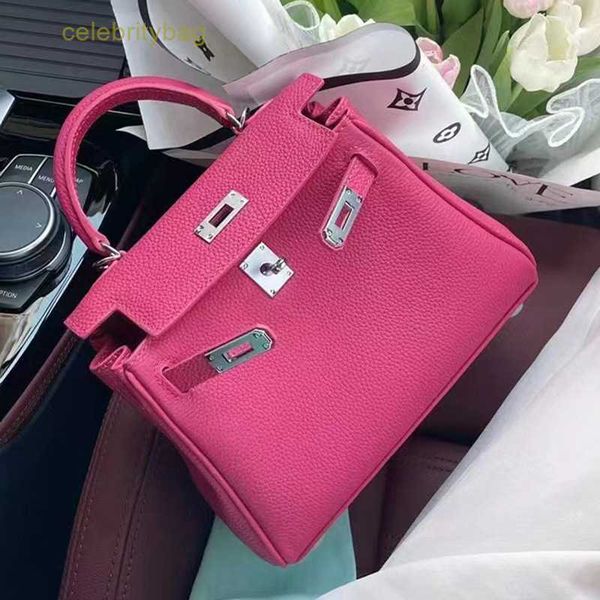 designer kelliess handbags hemres wide shoulder belt small minitogo cow leather 2023 new single portable crossbody has logo aved
designer kelliess handbags hemres wide shoulder belt small minitogo cow leather 2023 new single portable crossbody has logo aved