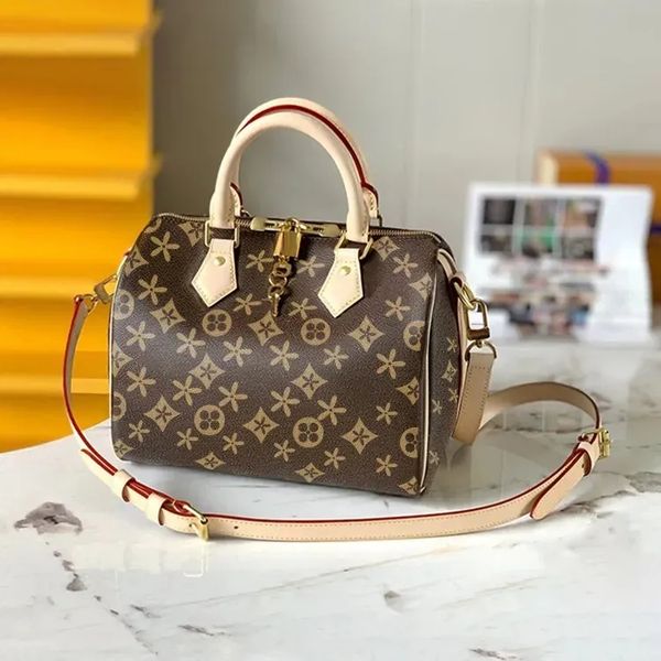 classic pillow bag designer womens bags genuine leather wallet ladies handbags wallets luxury women messenger shoulder bag purse 30cm with l
classic pillow bag designer womens bags genuine leather wallet ladies handbags wallets luxury women messenger shoulder bag purse 30cm with l