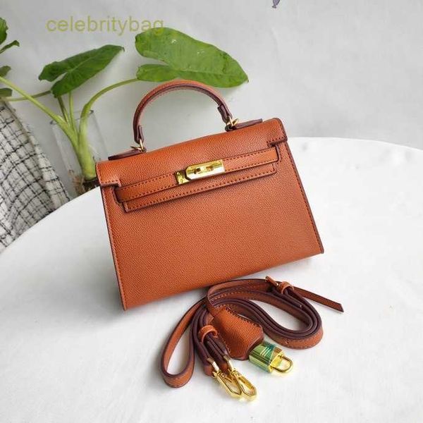 designer kellies handbags hemres new autumn and winter fashion high grade real belt lock bag one shoulder crossbody handbag mother's ha
designer kellies handbags hemres new autumn and winter fashion high grade real belt lock bag one shoulder crossbody handbag mother's ha