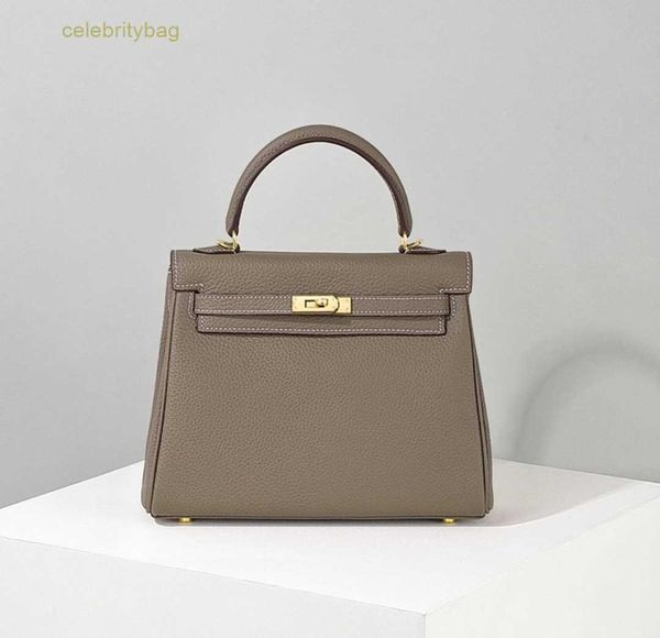 designer kellies handbags hemres 2023 women's bag new layer cowhide litchi pattern oblique cross large capacity commuting one shoulder
designer kellies handbags hemres 2023 women's bag new layer cowhide litchi pattern oblique cross large capacity commuting one shoulder