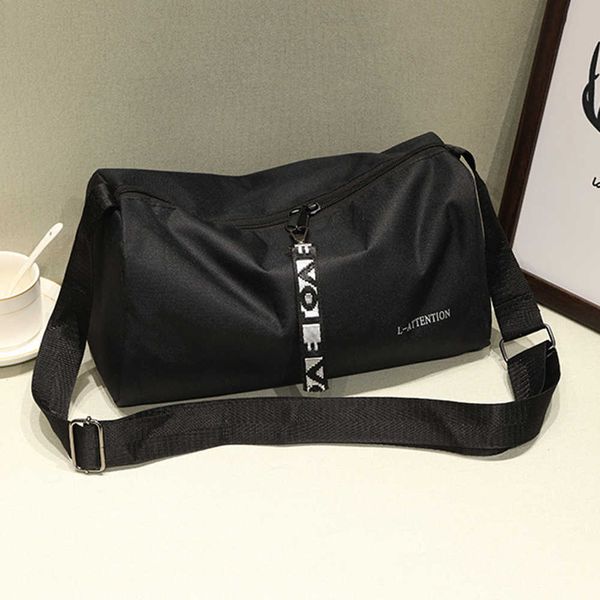 duffel bags portable outdoor fitness gym multifunction fashion yoga sports bag 600d nylon adjustable strap for weekend training 230404
duffel bags portable outdoor fitness gym multifunction fashion yoga sports bag 600d nylon adjustable strap for weekend training 230404