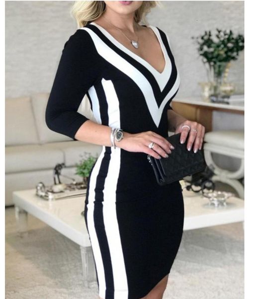 casual dresses women's v-neck long sleeve party dress striped tape body dress 230408, Black;gray
casual dresses women's v-neck long sleeve party dress striped tape body dress 230408, Black;gray