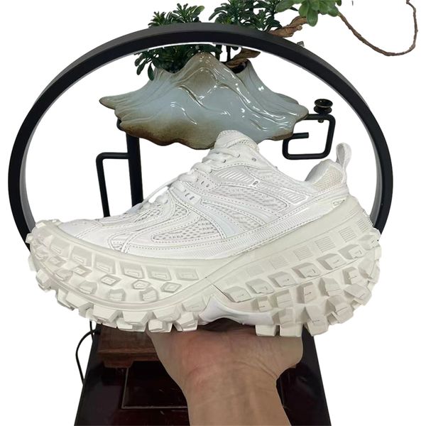 2023 new men women designer outdoor shoes platform defender sneakers beige black tire shoe stars loves trainers sports with dust bag 36-45
2023 new men women designer outdoor shoes platform defender sneakers beige black tire shoe stars loves trainers sports with dust bag 36-45
