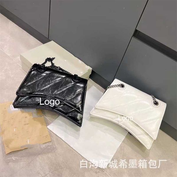 medium early spring hourglass bag 2023 new heavy industry women's handbag elephant single-shoulder oblique straddle small square women
medium early spring hourglass bag 2023 new heavy industry women's handbag elephant single-shoulder oblique straddle small square women