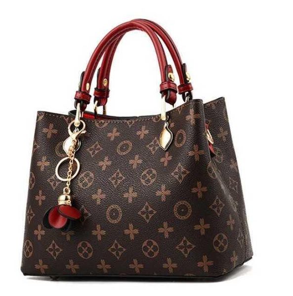 cross body ladies designer handbag messenger bag style outdoor casual fashion presbyopic one shoulder suitable for all kinds of occasions 20
cross body ladies designer handbag messenger bag style outdoor casual fashion presbyopic one shoulder suitable for all kinds of occasions 20