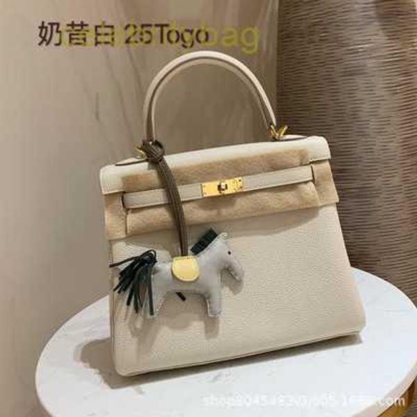 designer kellies handbags hemres new women's 2023 layer cowhide lychee pattern sewn inside large capacity commuting one-shoulder hand h
designer kellies handbags hemres new women's 2023 layer cowhide lychee pattern sewn inside large capacity commuting one-shoulder hand h