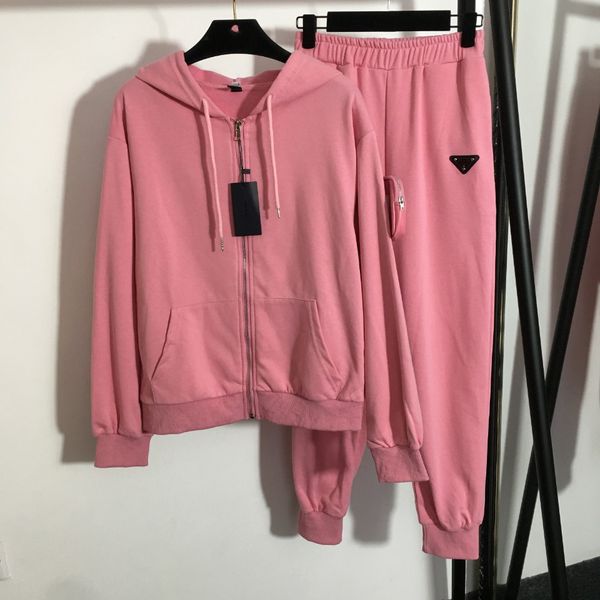 women tracksuits designer two pieces sets triangle arm bag long sleeve hooded coat zipper elastic waist casual pants outdoor couple sweater, Gray
women tracksuits designer two pieces sets triangle arm bag long sleeve hooded coat zipper elastic waist casual pants outdoor couple sweater, Gray