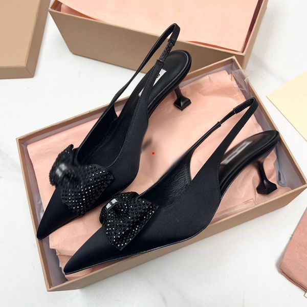 2023 fashion dress shoes crystal pumps satin suede leather high heels bridal wedding party women's walking size35-40 -148, Black
2023 fashion dress shoes crystal pumps satin suede leather high heels bridal wedding party women's walking size35-40 -148, Black