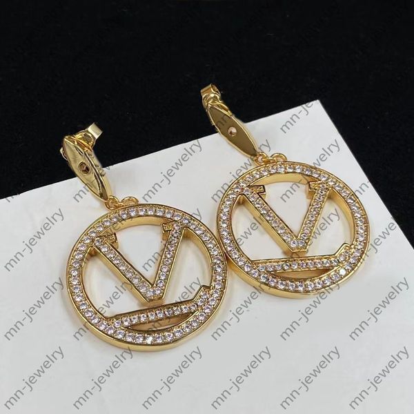 all over the sky star rhinestone hoop luxury earrings. brand designer earrings. wedding bride gift orrous designer jewelry, Golden;silver
all over the sky star rhinestone hoop luxury earrings. brand designer earrings. wedding bride gift orrous designer jewelry, Golden;silver