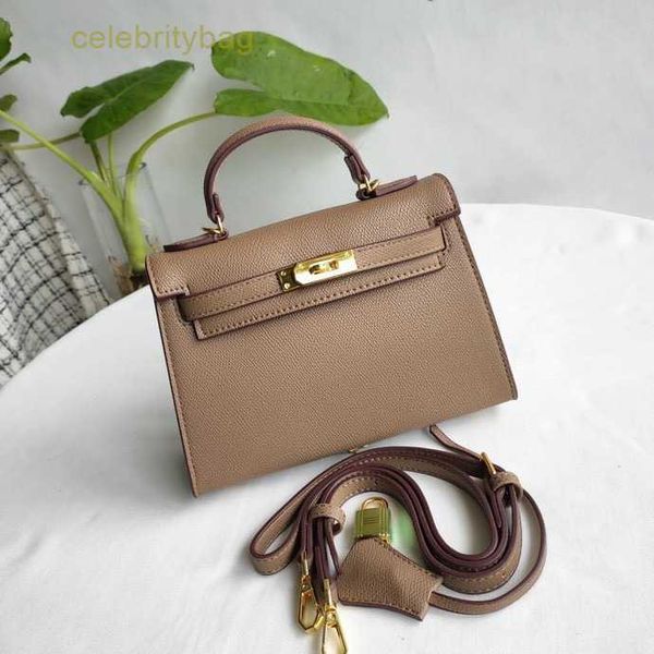 designer kelys handbags hemrres new winter autumn and fashion high grade real belt lock bag one shoulder crossbody handbag mother's has
designer kelys handbags hemrres new winter autumn and fashion high grade real belt lock bag one shoulder crossbody handbag mother's has