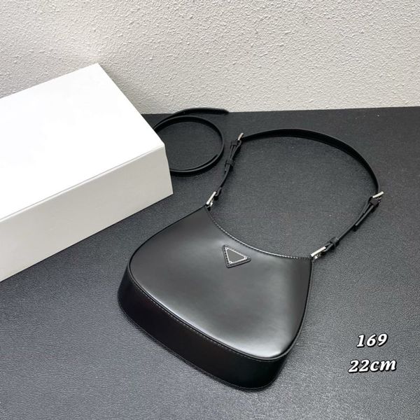 fashion hobo bag designer armpit bag ladies cleo bag brushed leather shoulder bag ladies torte bag cow leather luxury crossbody bag new
fashion hobo bag designer armpit bag ladies cleo bag brushed leather shoulder bag ladies torte bag cow leather luxury crossbody bag new