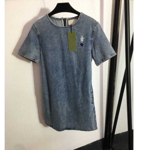 23ss short-sleeved dresses women dress summer dresses womens designer clothing embroidered bear crew neck short sleeve denim dress womens cl, Black;gray
23ss short-sleeved dresses women dress summer dresses womens designer clothing embroidered bear crew neck short sleeve denim dress womens cl, Black;gray