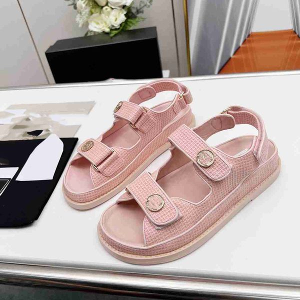 channel shoes fashion designer sandals leather high-heeled slippers women channel classic flip-flops summer dad
channel shoes fashion designer sandals leather high-heeled slippers women channel classic flip-flops summer dad
