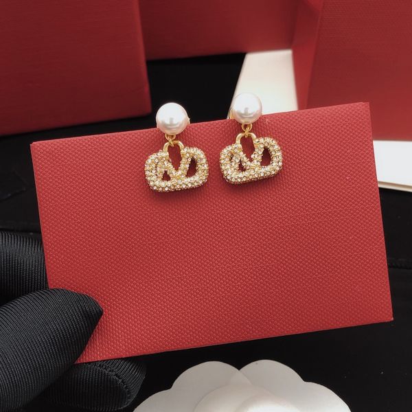 woman charm earrings v earing designer stud pearl orecchini fashion luxury vlogo ewelry hoop women ohrringe 21dsassa, Golden
woman charm earrings v earing designer stud pearl orecchini fashion luxury vlogo ewelry hoop women ohrringe 21dsassa, Golden