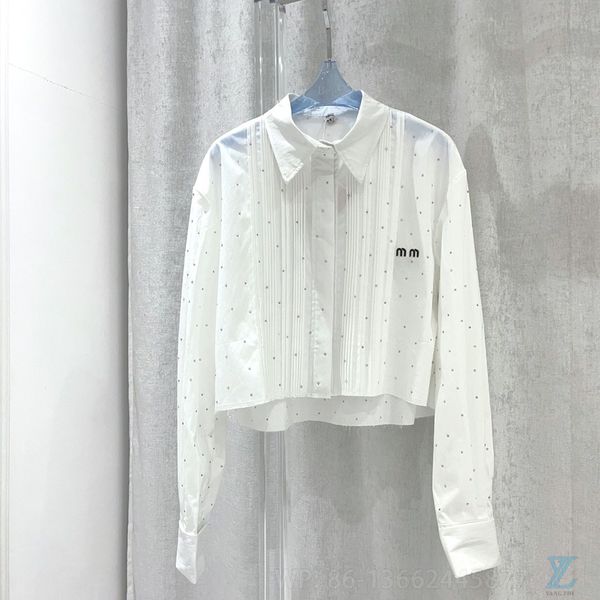 t-shirt high-quality spring new style letter embroidery diamond stripe pleated design short lapel long-sleeved shirt woman, Black
t-shirt high-quality spring new style letter embroidery diamond stripe pleated design short lapel long-sleeved shirt woman, Black