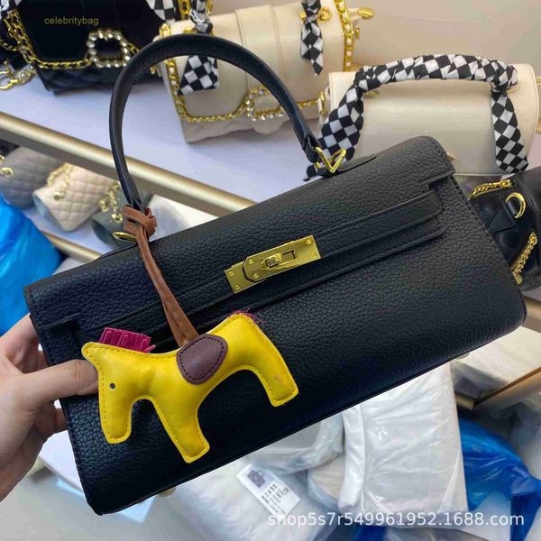 designer kellies handbags hemres belt tag double lock shoulder underarm lychee pattern law stick female one french cross body has logo lalt
designer kellies handbags hemres belt tag double lock shoulder underarm lychee pattern law stick female one french cross body has logo lalt