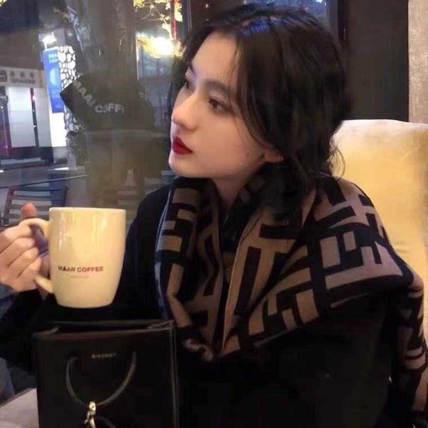 cashmere women's winter warm 2021 net red scarf versatile fashion double f letter student shawl, Blue;gray
cashmere women's winter warm 2021 net red scarf versatile fashion double f letter student shawl, Blue;gray